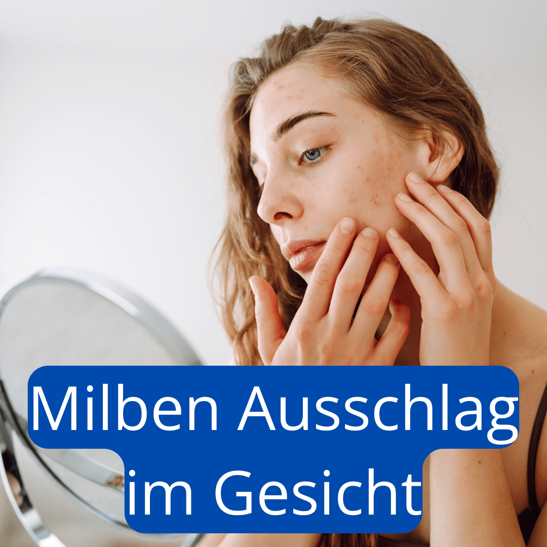 Frau mit Minen Hautausschlag im Gesicht betrachtet sich im Spiegel – Milben Ausschlag im Gesicht, Ursachen und Behandlung